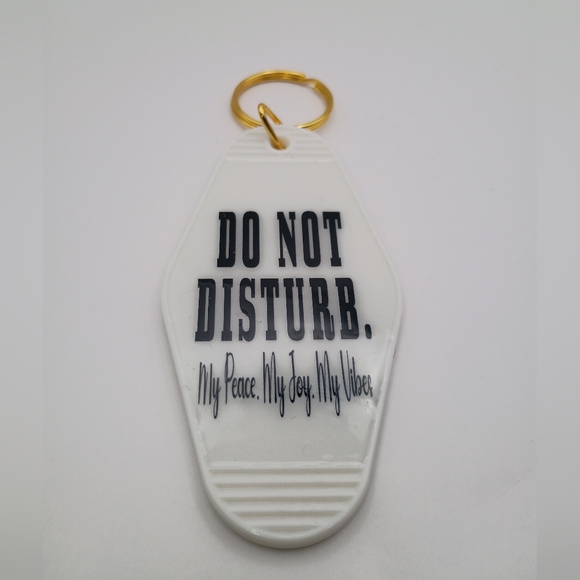 Handmade Accessories - Retro Motel Keychain Do Not Disturb My Peace White Gold Keyring Handmade Resin